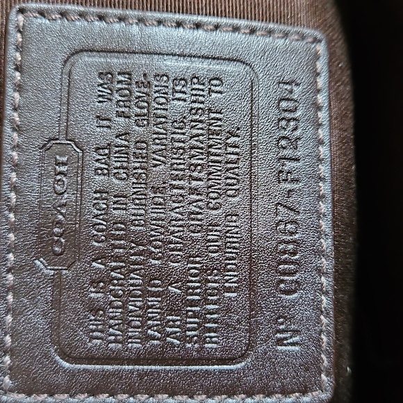 Coach Glove-Tanned Camel Y2K Buckle Soho #f12304 - Picture 6 of 10